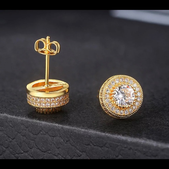 Sparkly Studs Earrings - Picture 2 of 3